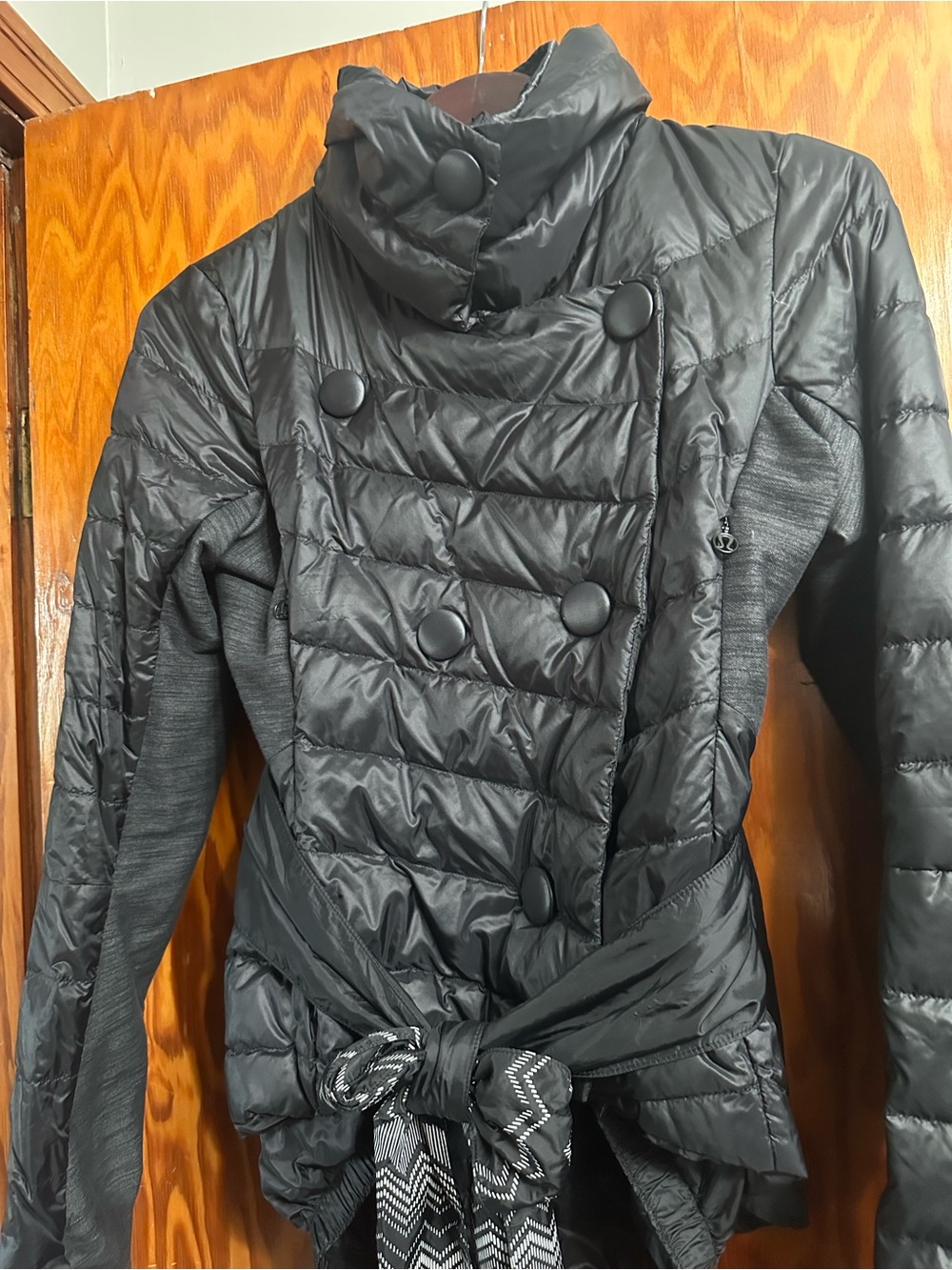 Lululemon Black quilted jacket